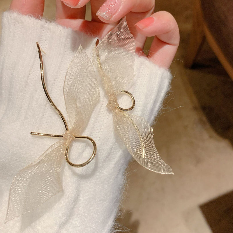 Elegantti Korvarengas jokaiseen tilaisuuteen