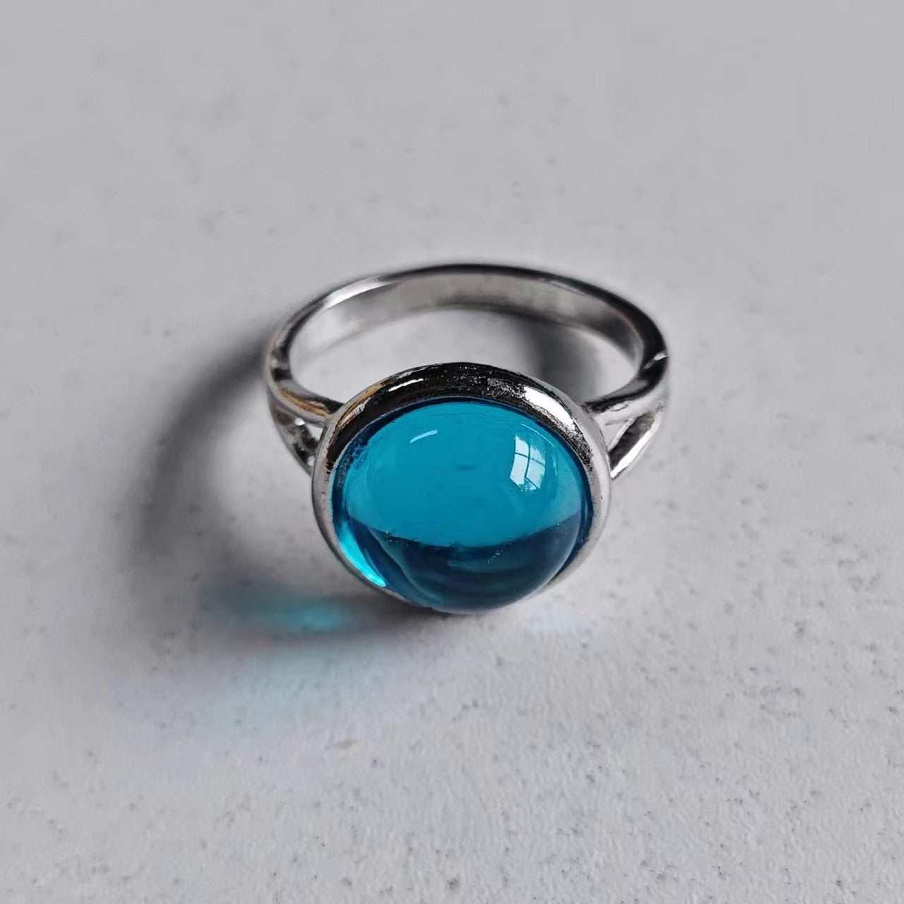 Romanttinen Sormus erityisiin hetkiin