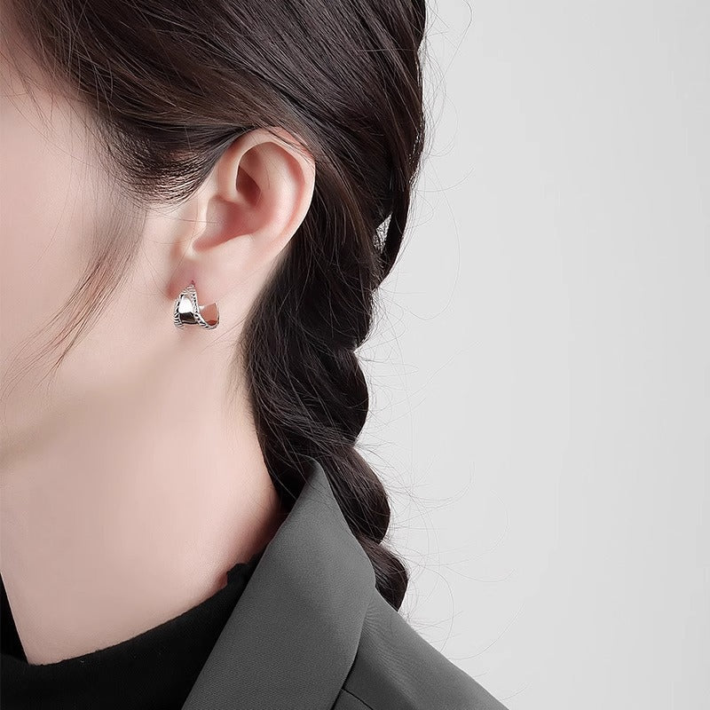 Hurmaava Korvarengas jokaiseen tilaisuuteen