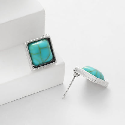 Hurmaava Korvarengas jokaiseen tilaisuuteen