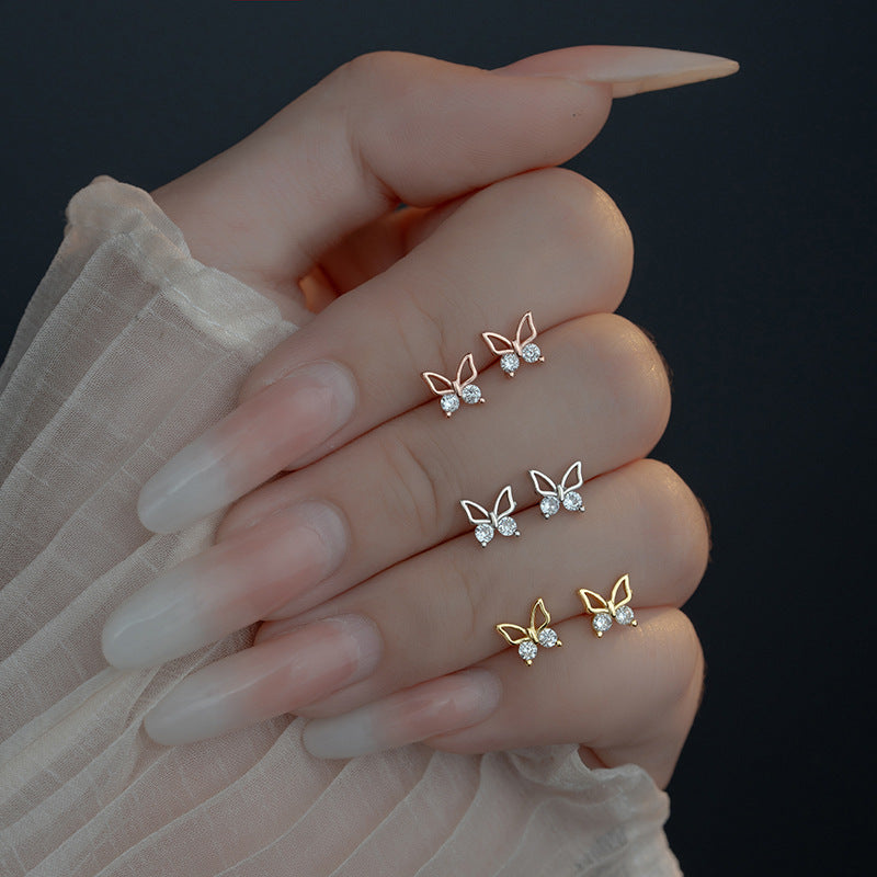 Kaunis Korvarengas ainutlaatuisella tyylillä