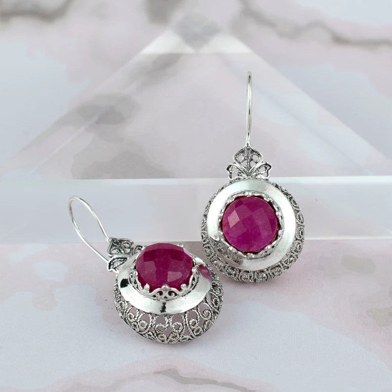 Hurmaava Korvarengas jokaiseen tilaisuuteen