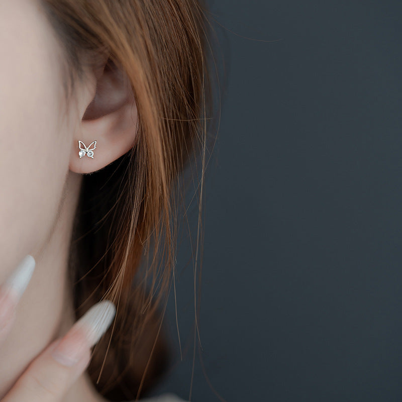 Kaunis Korvarengas ainutlaatuisella tyylillä