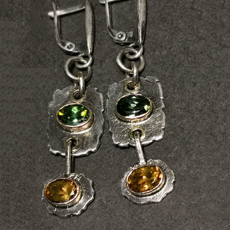 Klassinen Sormus ajattomalla viehätyksellä