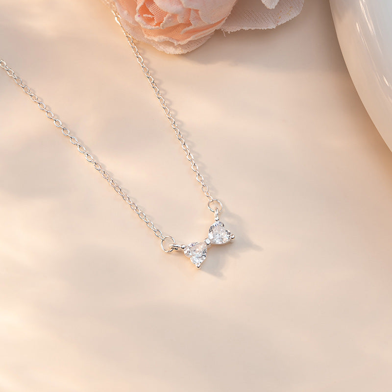 Herkkä käsityö Kaulakoru