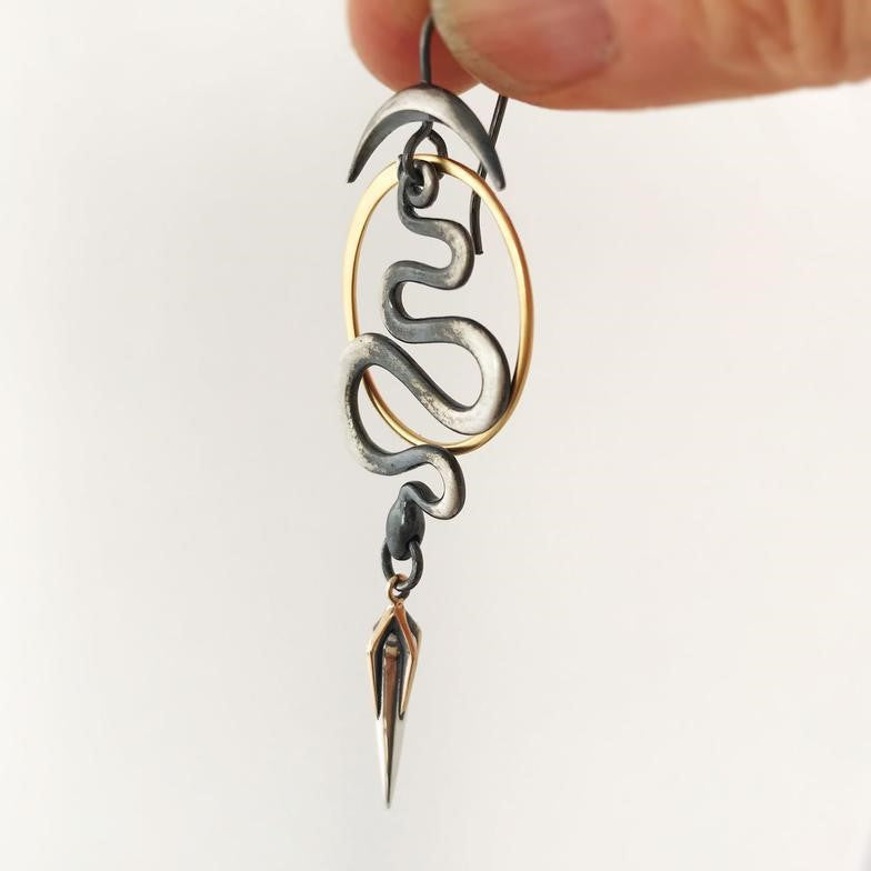 Elegantti Sormus jokaiseen tilaisuuteen