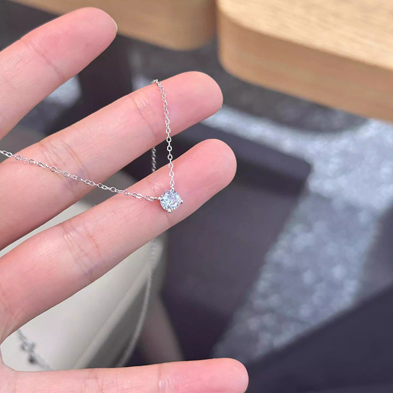 Herkkä käsityö Kaulakoru