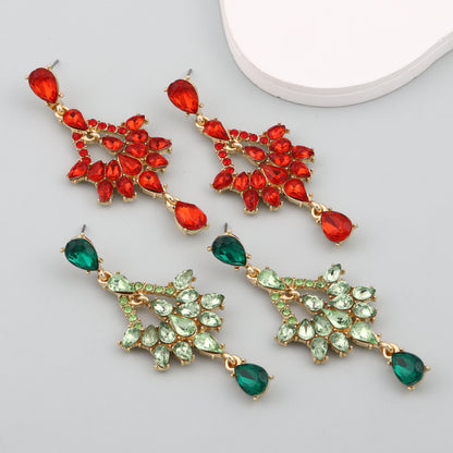 Kaunis Korvarengas ainutlaatuisella tyylillä