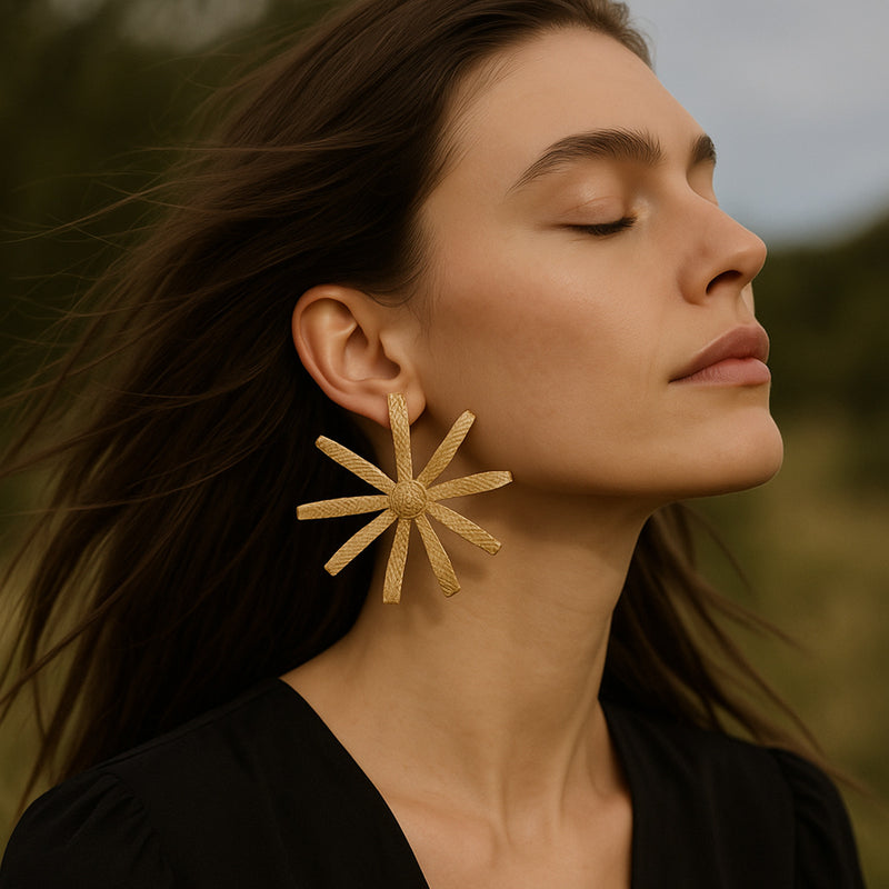 Elegantti Korvarengas jokaiseen tilaisuuteen