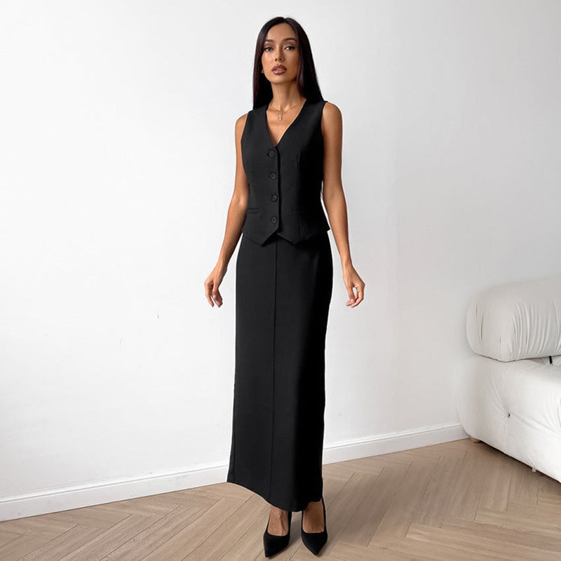 Well Tailored Garment with a Graceful Silhouette