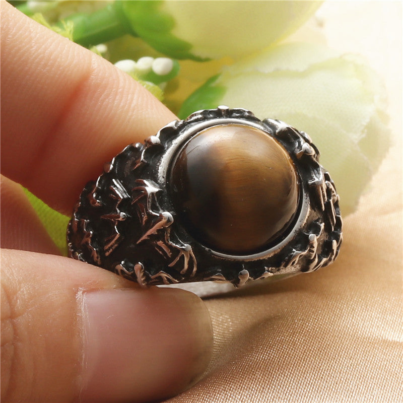 Kaunis Sormus ainutlaatuisella tyylillä