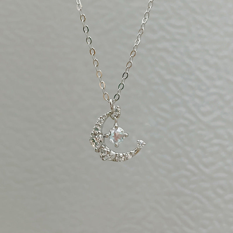 Herkkä käsityö Kaulakoru