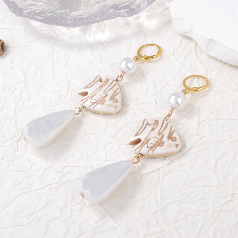 Hurmaava Helmi Korvarengas jokaiseen tilaisuuteen