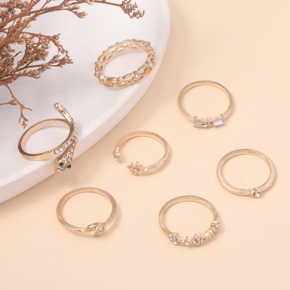 Kaunis Kulta Sormus ainutlaatuisella tyylillä