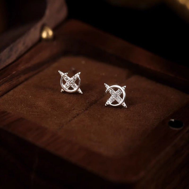 Hurmaava Korvarengas jokaiseen tilaisuuteen