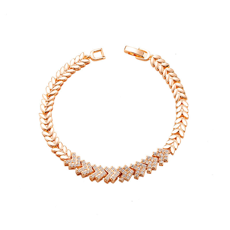 Kaunis Rannekoru ainutlaatuisella tyylillä