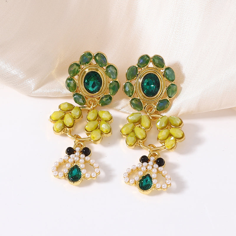 Käsintehty vintage Korvarengas