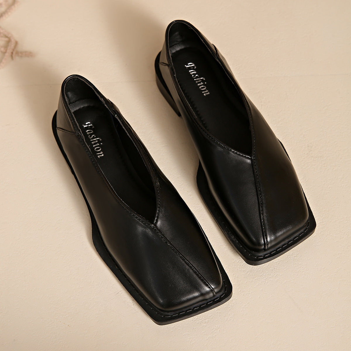 Tyylikkäät Ortopediset Kengät Ainutlaatuisella Muotoilulla