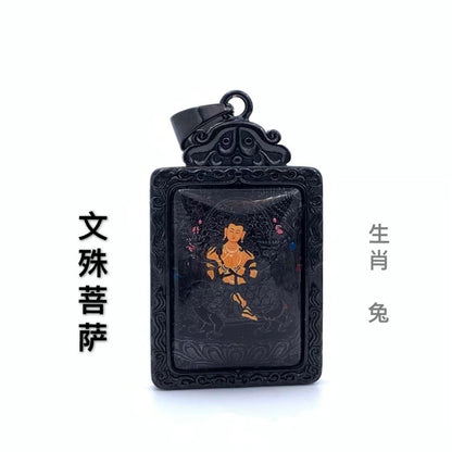 Hurmaava Riipus jokaiseen tilaisuuteen