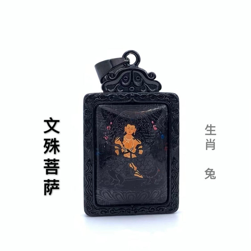 Hurmaava Riipus jokaiseen tilaisuuteen