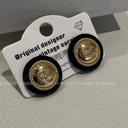 Herkkä käsityö Korvarengas