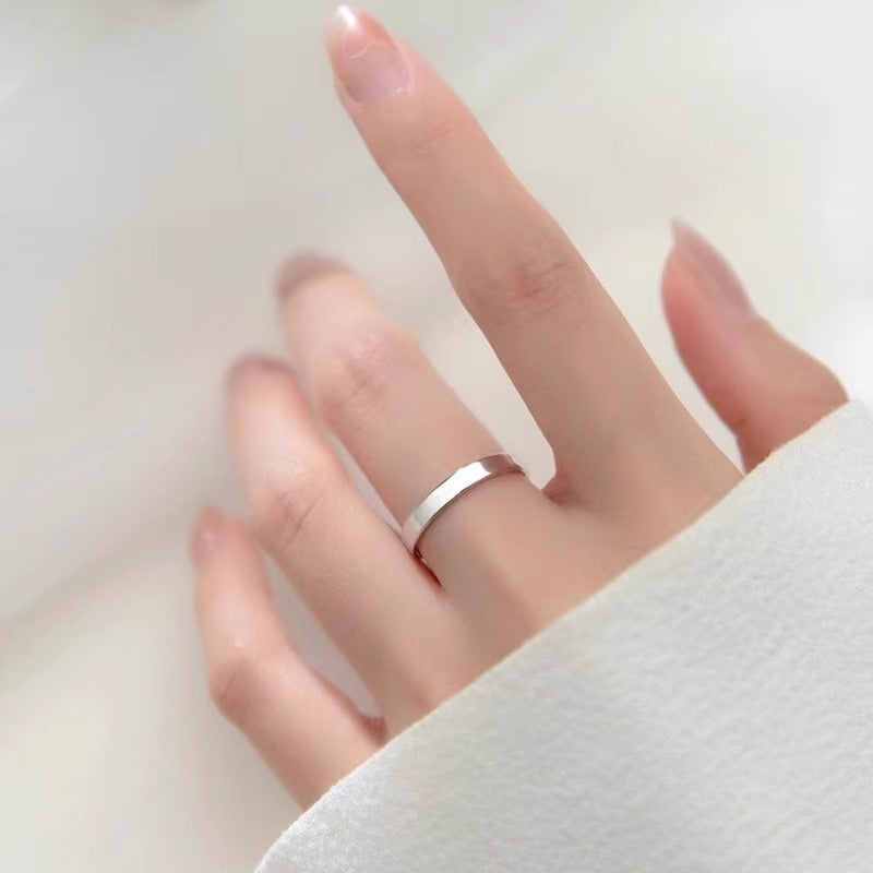 Klassinen Kulta Sormus ajattomalla viehätyksellä