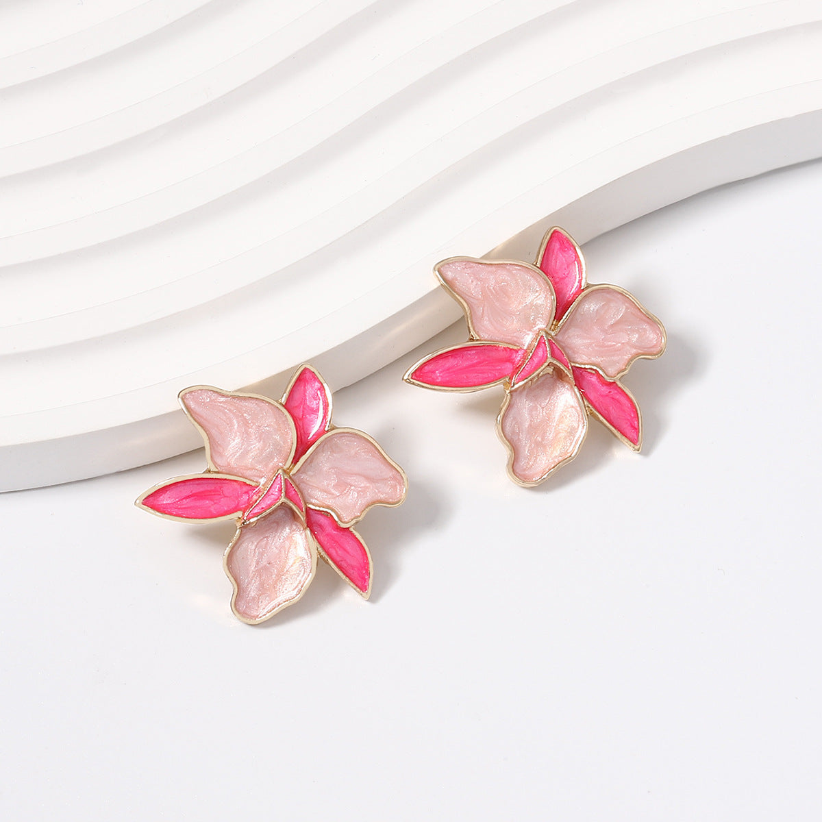 Käsintehty vintage Korvarengas