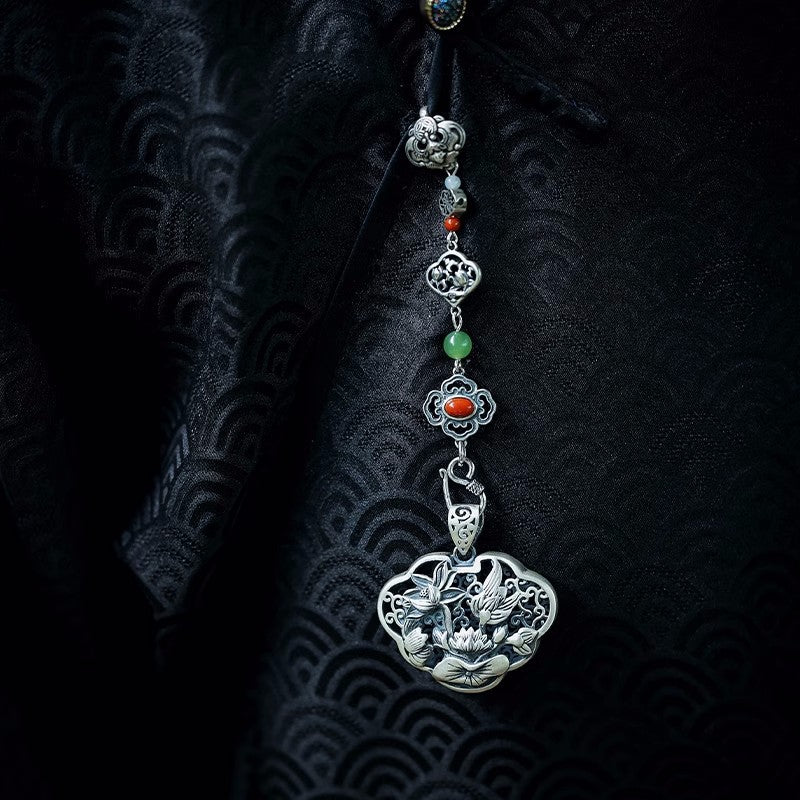 Käsintehty vintage Riipus