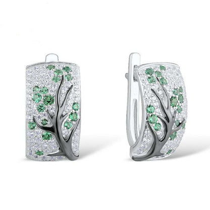 Kaunis Korvarengas ainutlaatuisella tyylillä