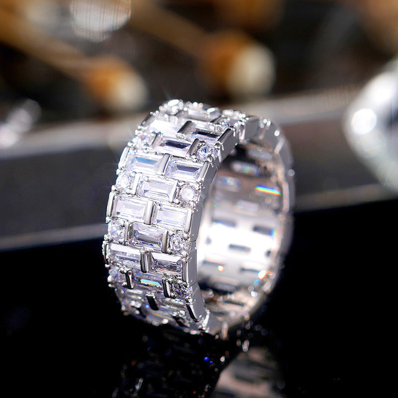 Käsintehty vintage Korusetti