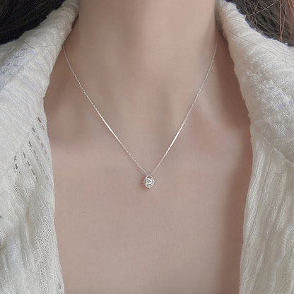 Kaunis Kaulakoru ainutlaatuisella tyylillä