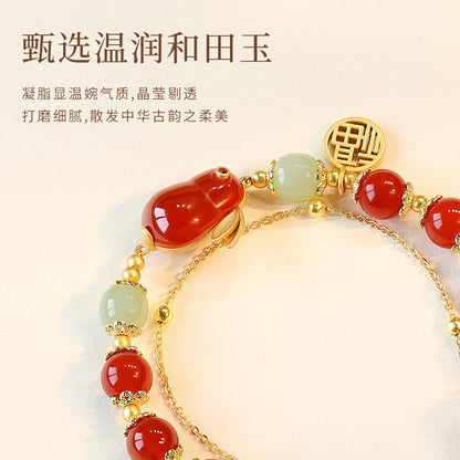 Klassinen Rannekoru ajattomalla viehätyksellä