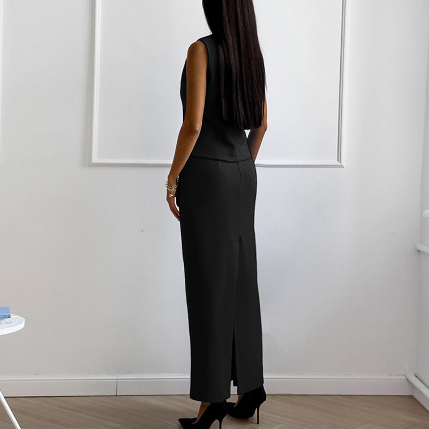Well Tailored Garment with a Graceful Silhouette