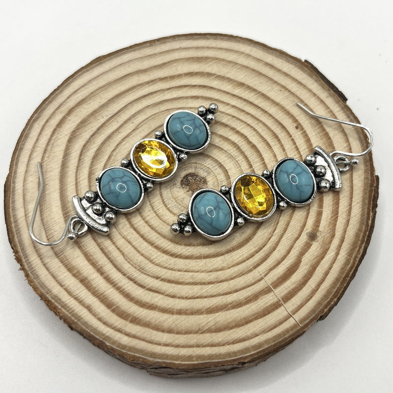 Klassinen Sormus ajattomalla viehätyksellä