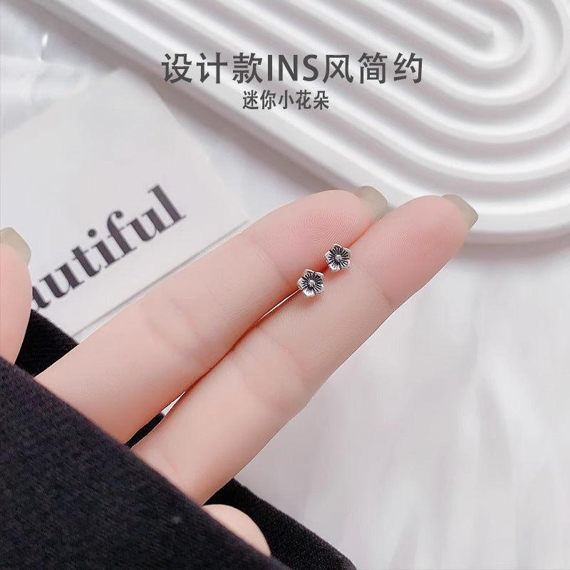 Elegantti Korvarengas jokaiseen tilaisuuteen