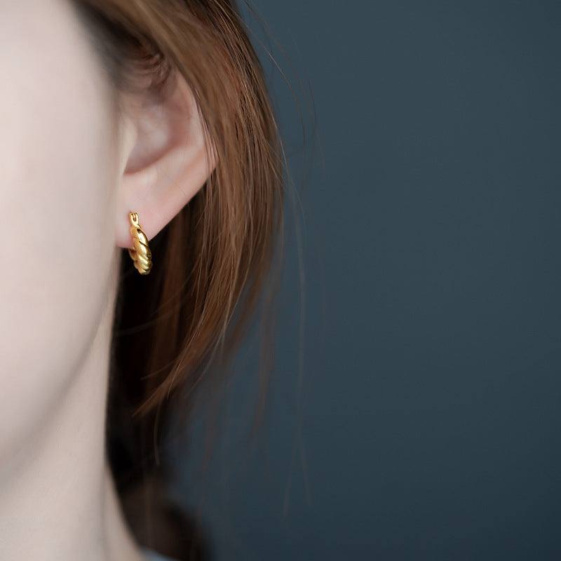 Elegantti Korvarengas jokaiseen tilaisuuteen