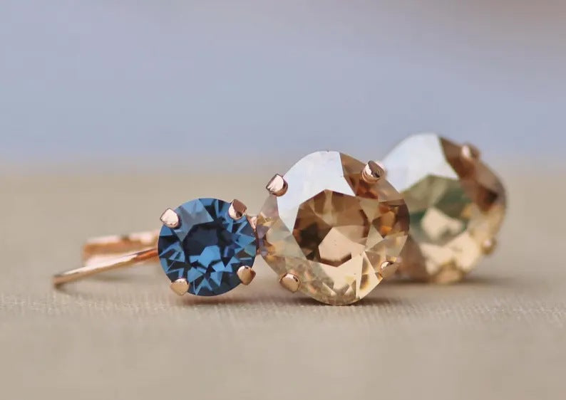 Kaunis Korvarengas ainutlaatuisella tyylillä