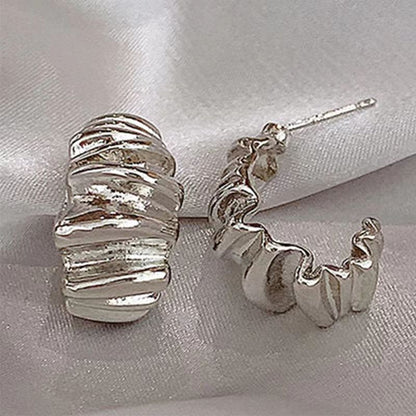 Käsintehty vintage Korvarengas