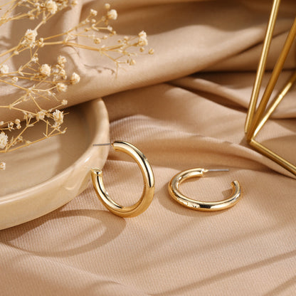 Hurmaava Korvarengas jokaiseen tilaisuuteen