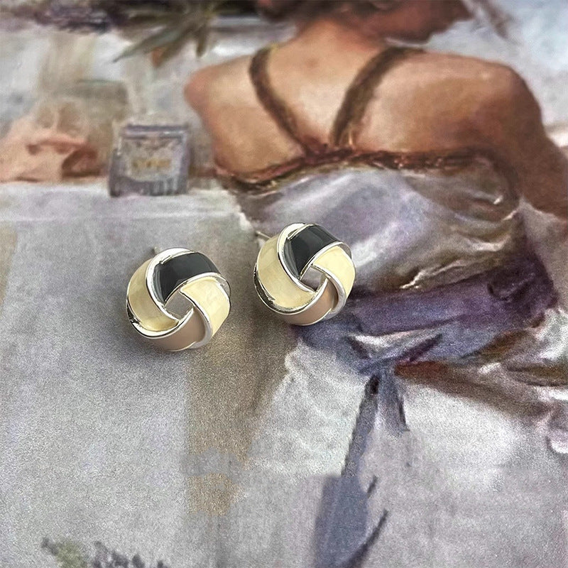 Elegantti Koru jokaiseen tilaisuuteen