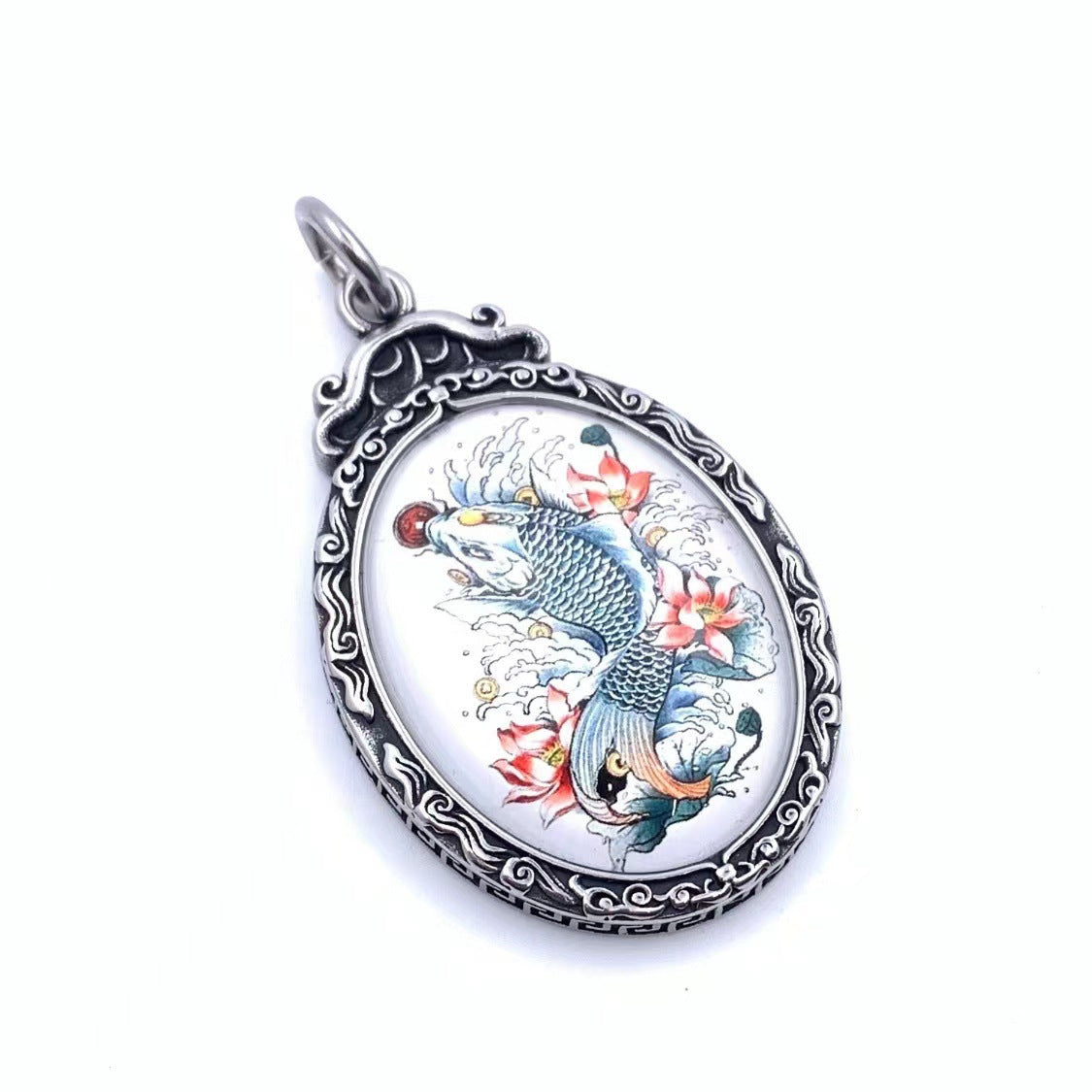 Hurmaava Riipus jokaiseen tilaisuuteen