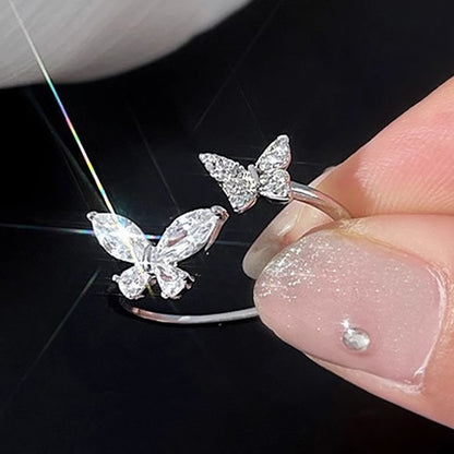 Klassinen Sormus ajattomalla viehätyksellä