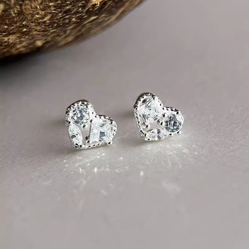 Elegantti Korvarengas jokaiseen tilaisuuteen