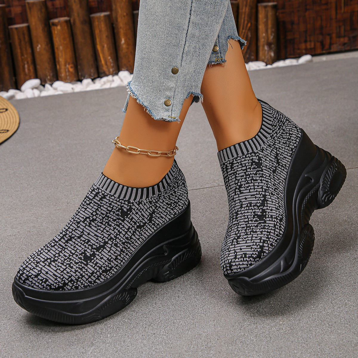 Sulavalinaiset Ortopediset Kengät Moderniin Tyyliin