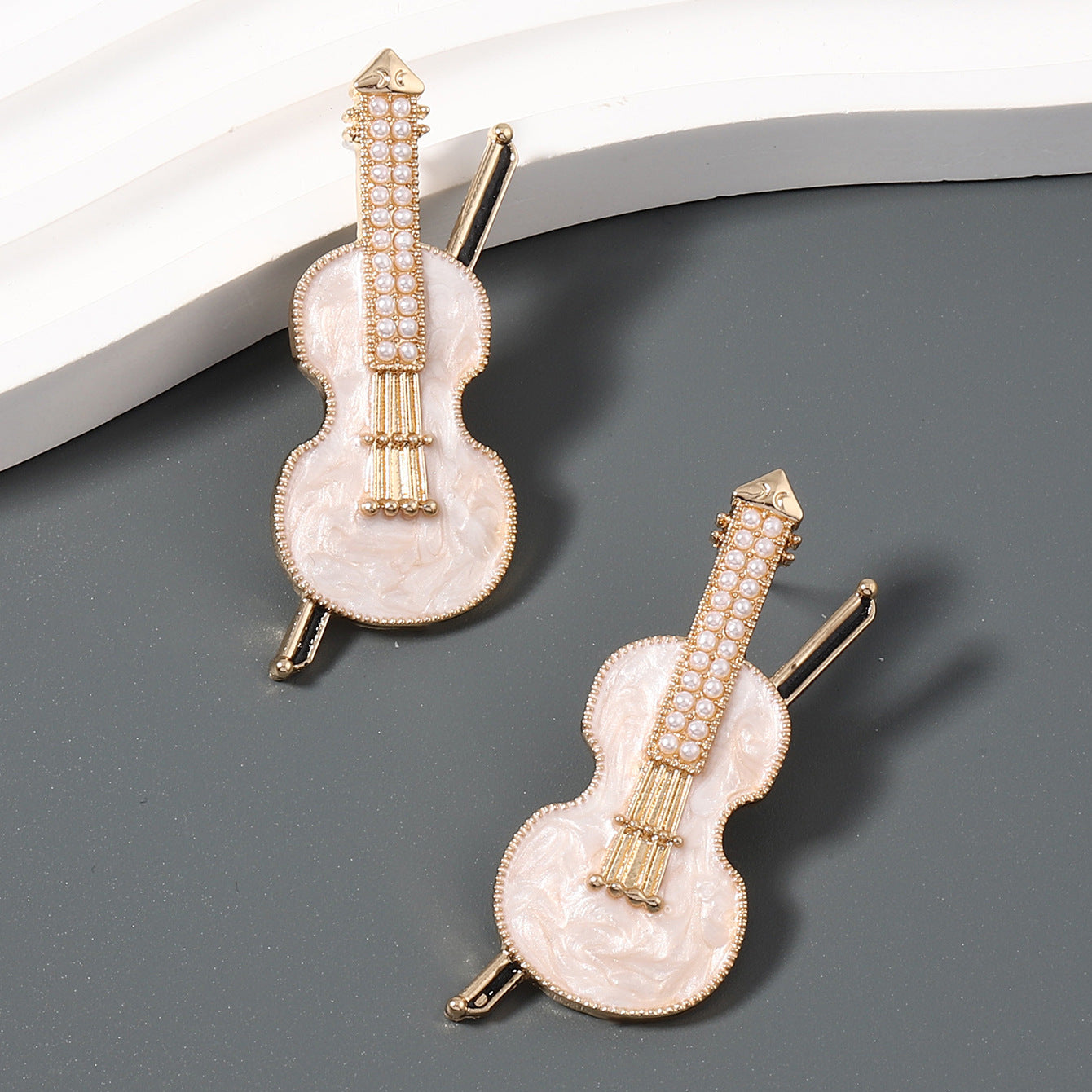 Käsintehty vintage Korvarengas