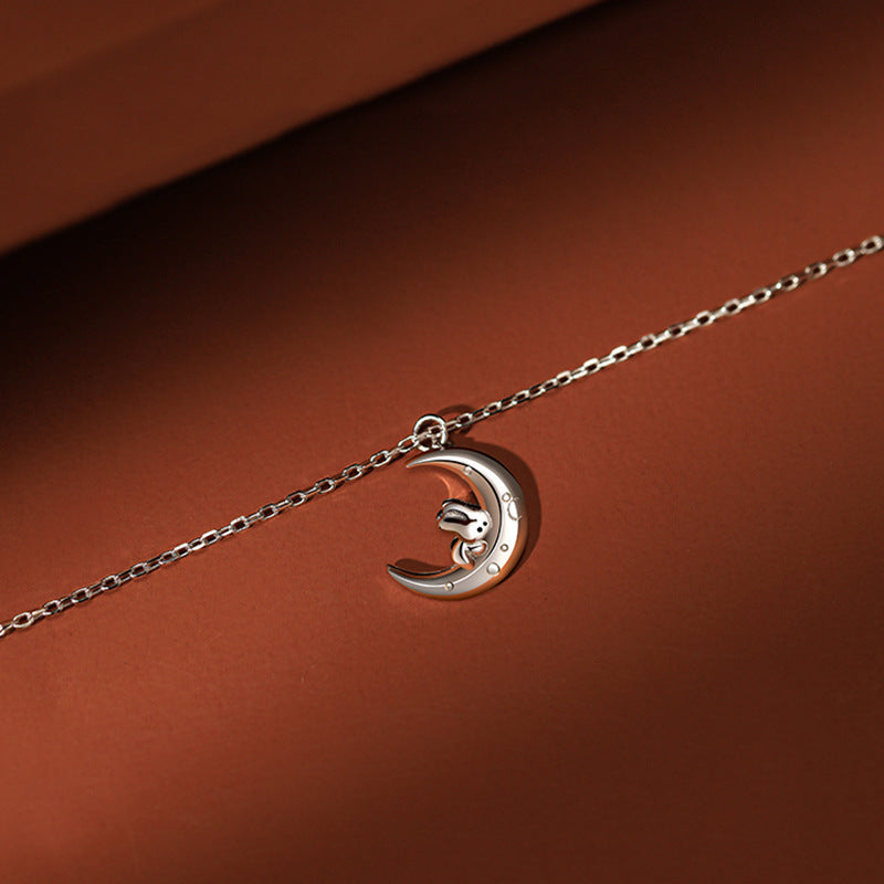 Herkkä käsityö Kaulakoru