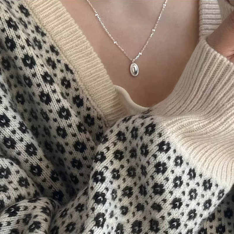 Käsintehty vintage Kaulakoru