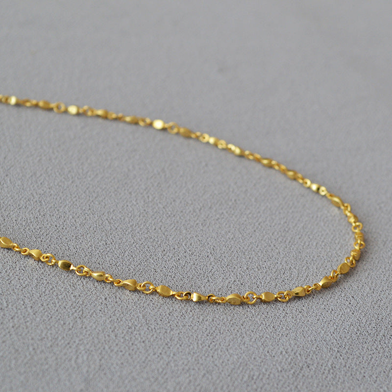 Hurmaava Kulta Kaulakoru jokaiseen tilaisuuteen