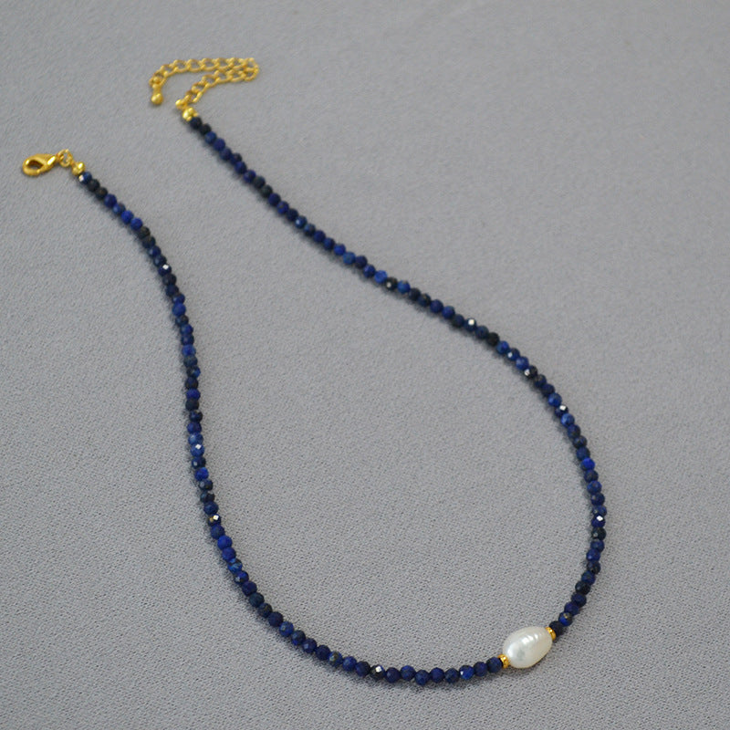 Romanttinen Helmi Kaulakoru erityisiin hetkiin