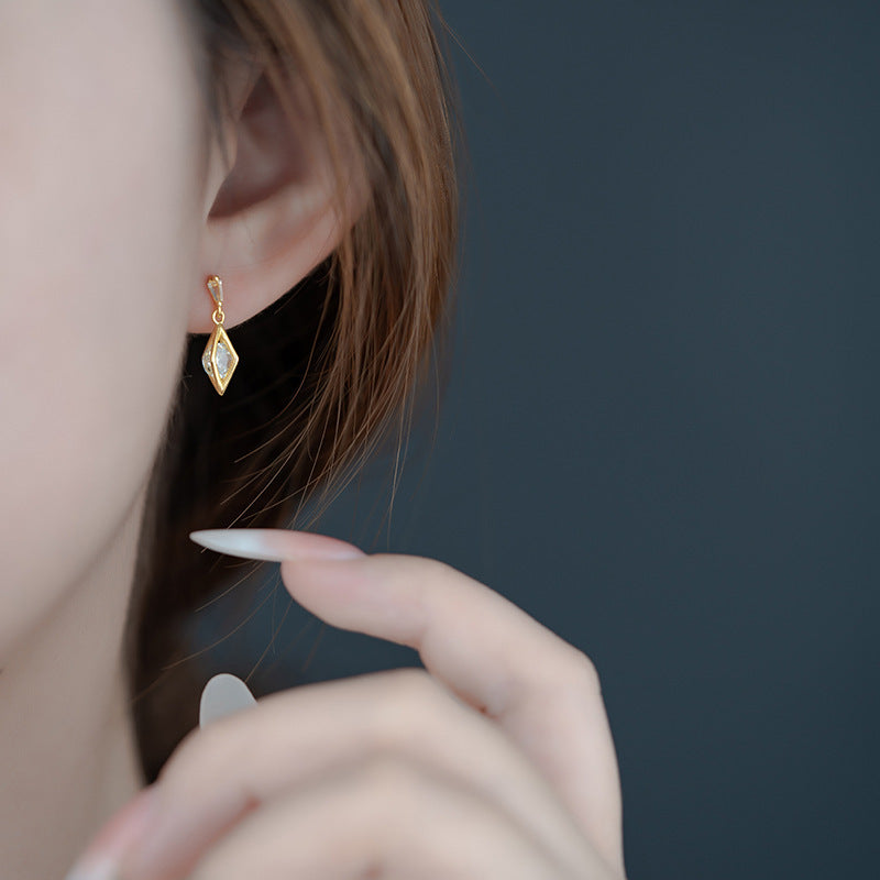 Romanttinen Korvarengas erityisiin hetkiin